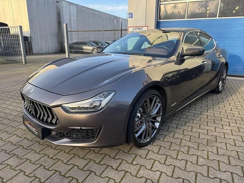 Gebraucht Maserati Ghibli GranLusso 275 PS (202 kW) 2018 Grau Limousine