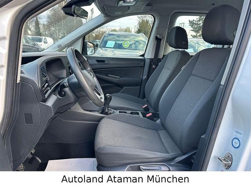 Gebraucht VW Caddy 102 PS (75 kW) 2021 Weiß Van / Kleinbus