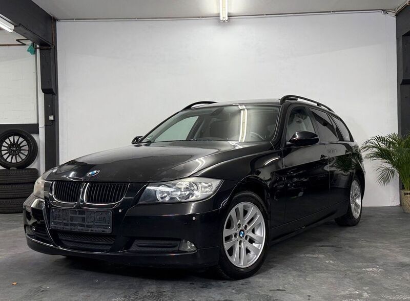 Schwarz Gebraucht 2007 BMW 318 Comfort Edition Kombi | 3.999 € (Fairer Preis) - Bild 1/4
