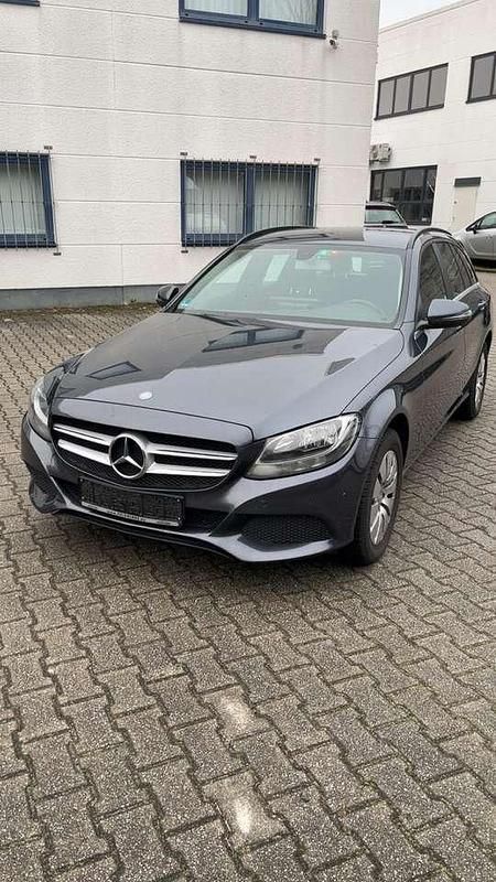 Gebraucht Mercedes C200 136 PS (100 kW) 2016 Grau Kombi