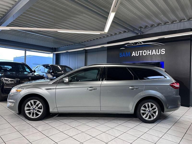 Gebraucht Ford Mondeo 120 PS (88 kW) 2013 Silber Kombi