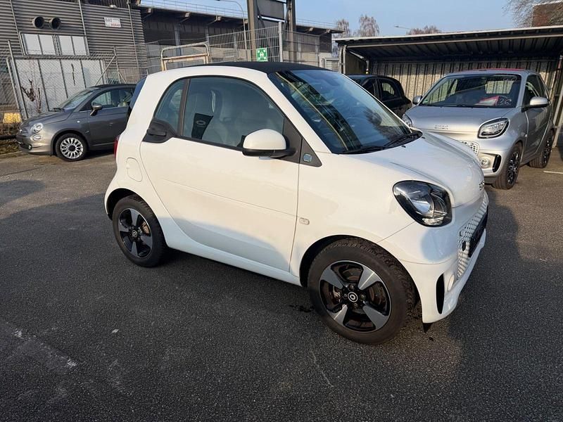 Gebraucht Smart ForTwo Coupé 60 kW (82 PS) 2021 Weiß Coupé