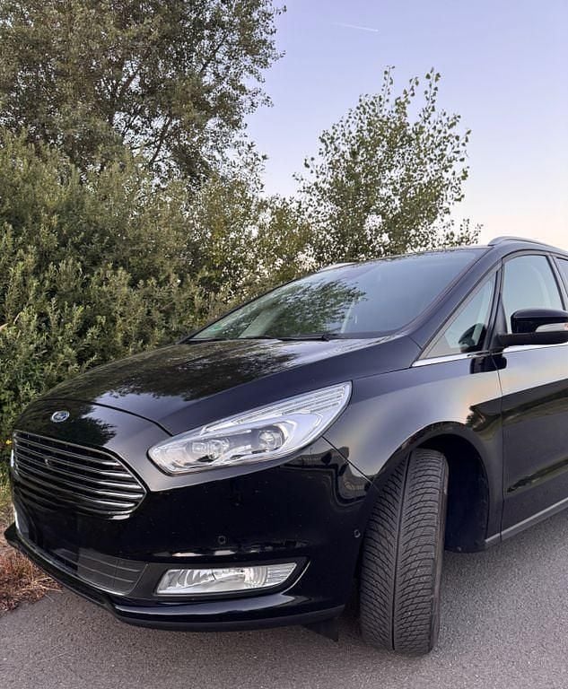 Gebraucht Ford Galaxy Titanium 150 PS (110 kW) 2018 Schwarz Van / Kleinbus