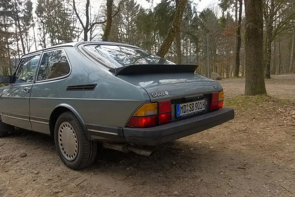 Gebraucht Saab 900 116 PS (85 kW) 1986 Grün Coupé