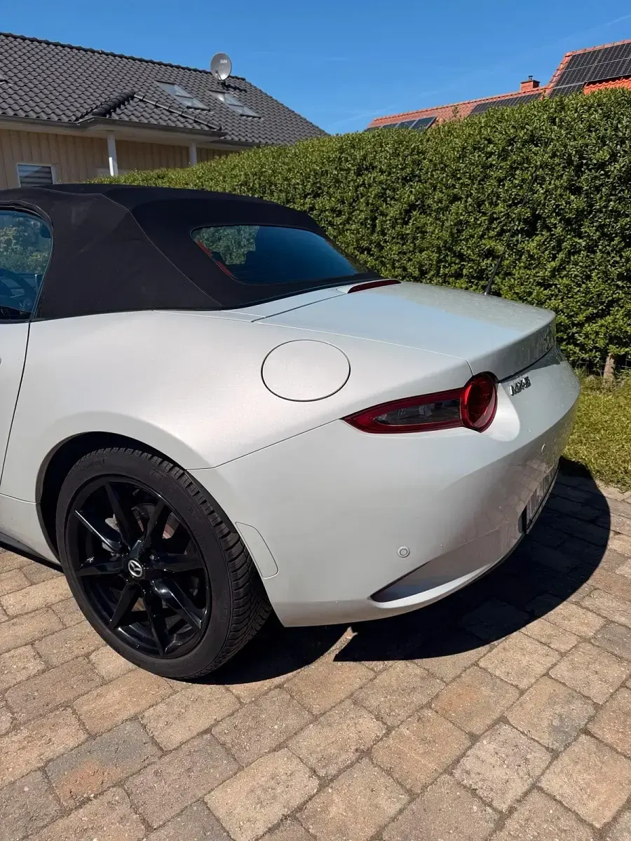 Usata Mazda MX5 160 CV (117 kW) 2017 Andere farben Cabrio