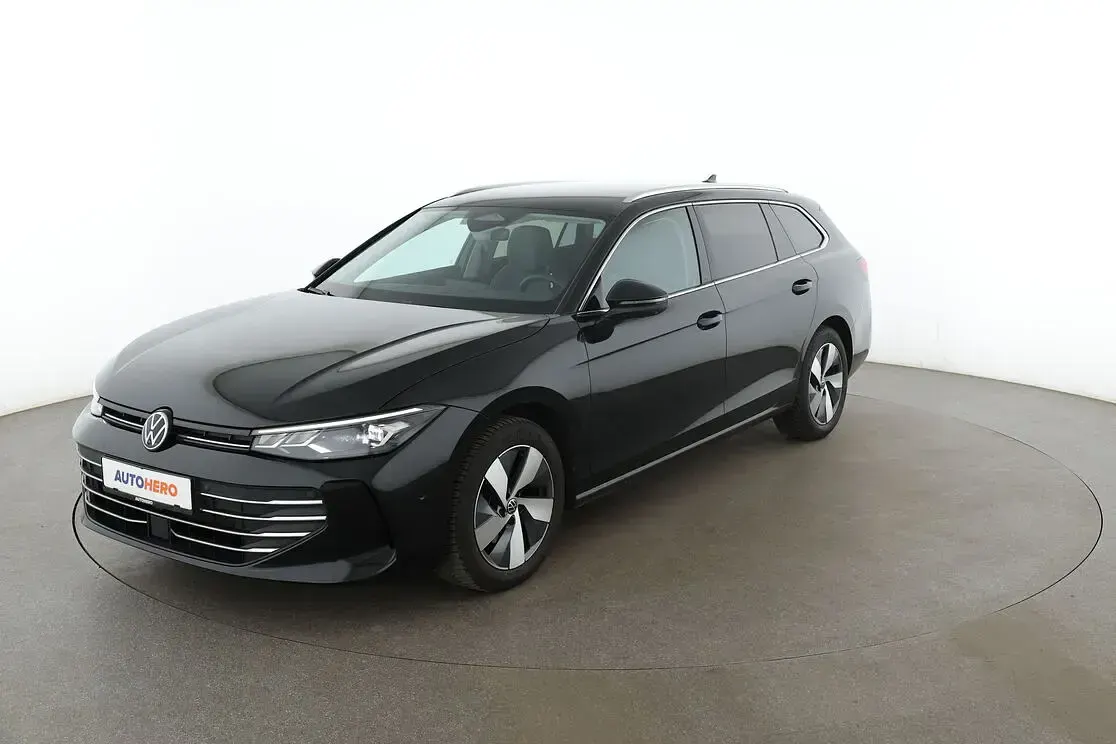 Gebraucht VW Passat Business 150 PS (110 kW) 2024 Kombi