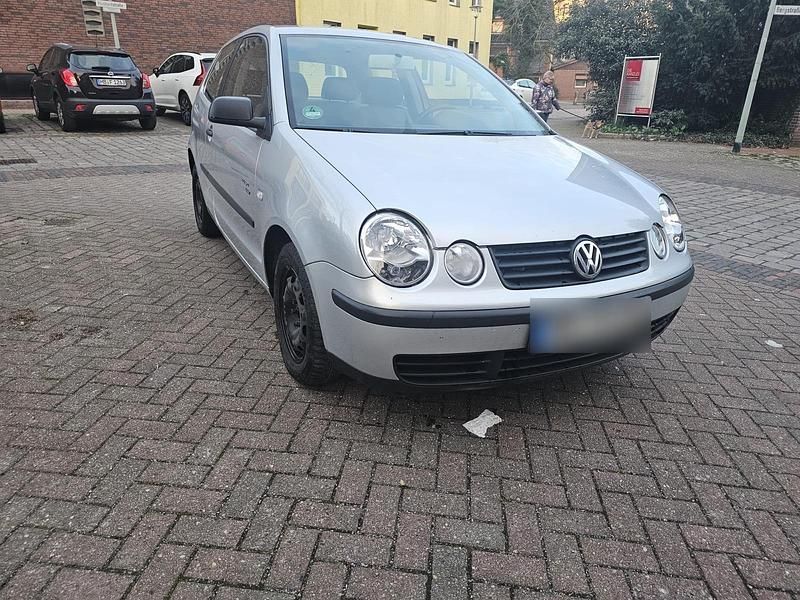 Gebraucht VW Polo 75 PS (55 kW) 2004 Silber Kleinwagen