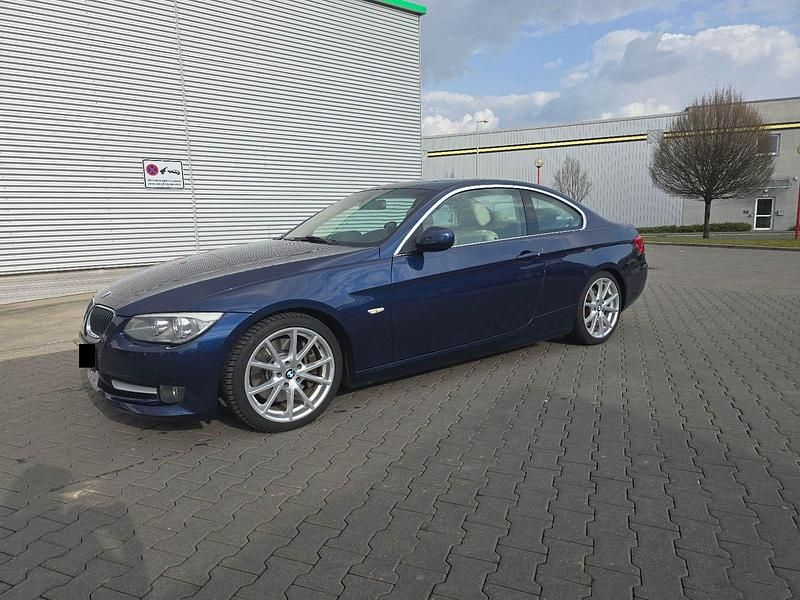 Gebraucht BMW 335 M Sport 286 PS (210 kW) 2010 Blau Coupé
