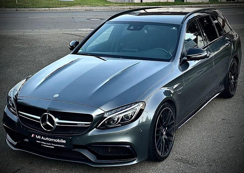 Grau Gebraucht 2016 Mercedes C63 AMG AMG Kombi | 33.490 € (Fairer Preis) - Bild 1/4