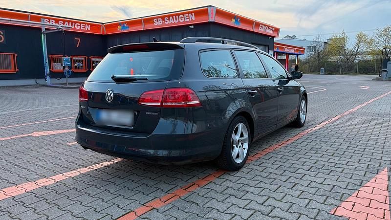 Usata VW Passat 105 CV (77 kW) 2014 Grigio Station wagon