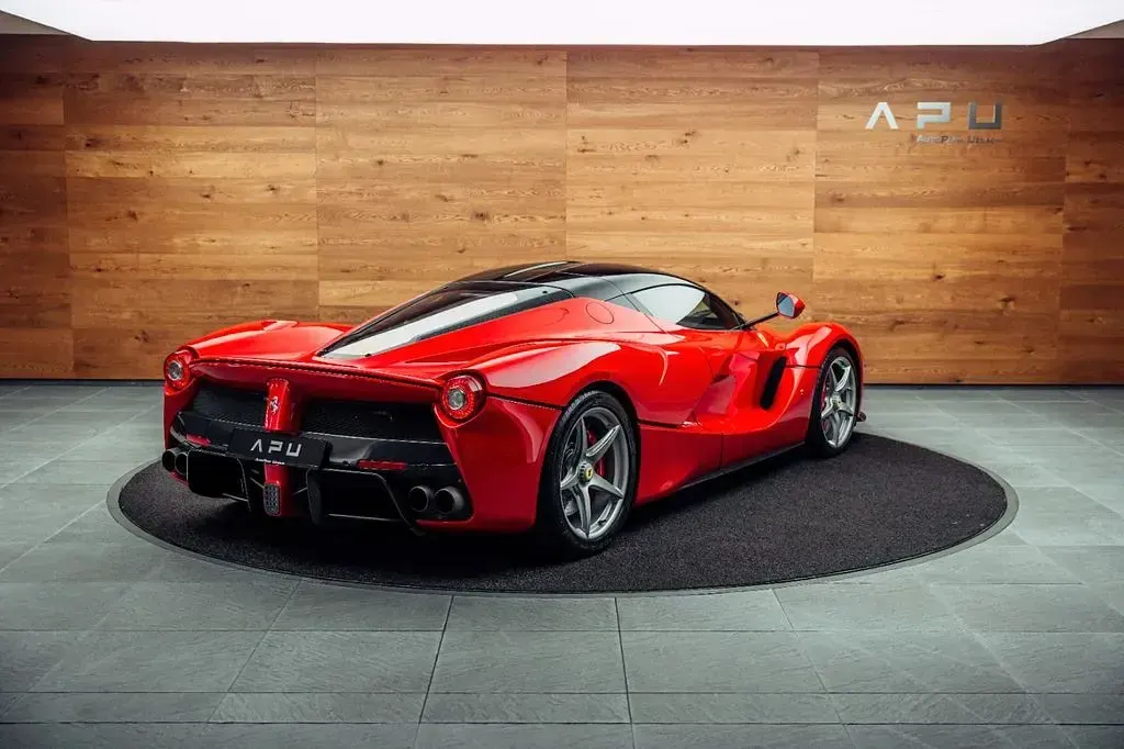 Gebraucht Ferrari LaFerrari 963 PS (708 kW) 2014 Rot Coupé