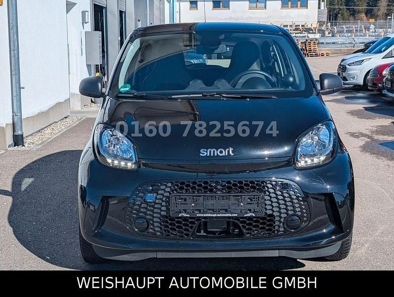 Gebraucht Smart ForFour Electric Drive 60 kW (82 PS) 2021 Schwarz Kleinwagen