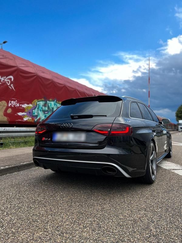 Second-hand Audi RS4 450 CP (330 kW) 2014 Negru Break
