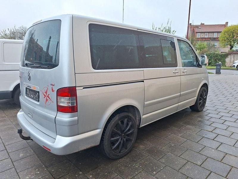 Second-hand VW T5 131 CP (96 kW) 2003 Argintiu Van