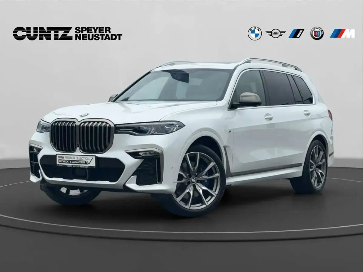 Gebraucht BMW X7 Sport Line 530 PS (389 kW) 2021 Weiß SUV