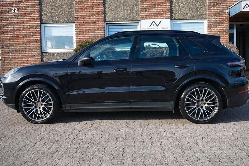 Gebraucht Porsche Cayenne S 441 PS (324 kW) 2018 Schwarz SUV