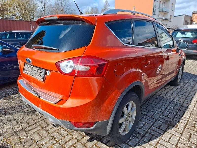 Gebraucht Ford Kuga Titanium 140 PS (102 kW) 2012 Rot SUV