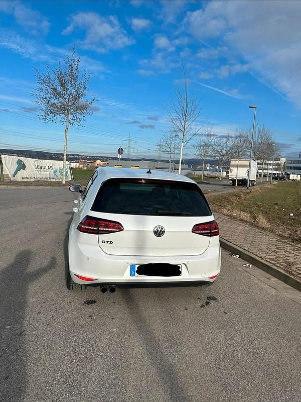 Gebraucht VW Golf VII Sport 184 PS (135 kW) 2015 Weiß Kleinwagen