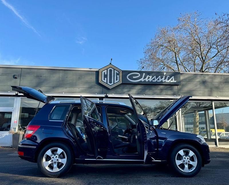 Gebraucht Mercedes GLK220 170 PS (125 kW) 2011 Blau SUV