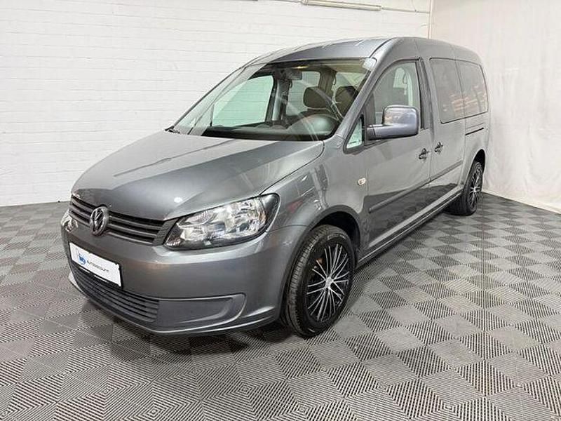 Grau Gebraucht 2012 VW Caddy Maxi Van / Kleinbus | 11.980 € (Teuer) - Bild 1/4