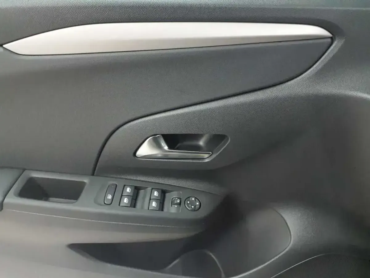 Gebraucht Opel Corsa Edition 102 PS (75 kW) 2023 Diamant schwarz metallic Kleinwagen