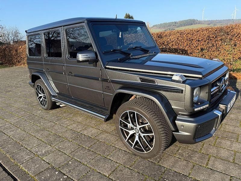 Grau Gebraucht 2017 Mercedes G63 AMG AMG SUV | 73.600 € (Superpreis) - Bild 1/4