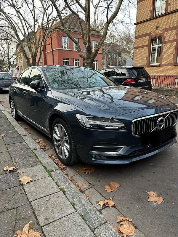 Gebraucht 2017 Volvo S90 Inscription Limousine | 20.400 € (Etwas zu teuer) - Bild 1/4