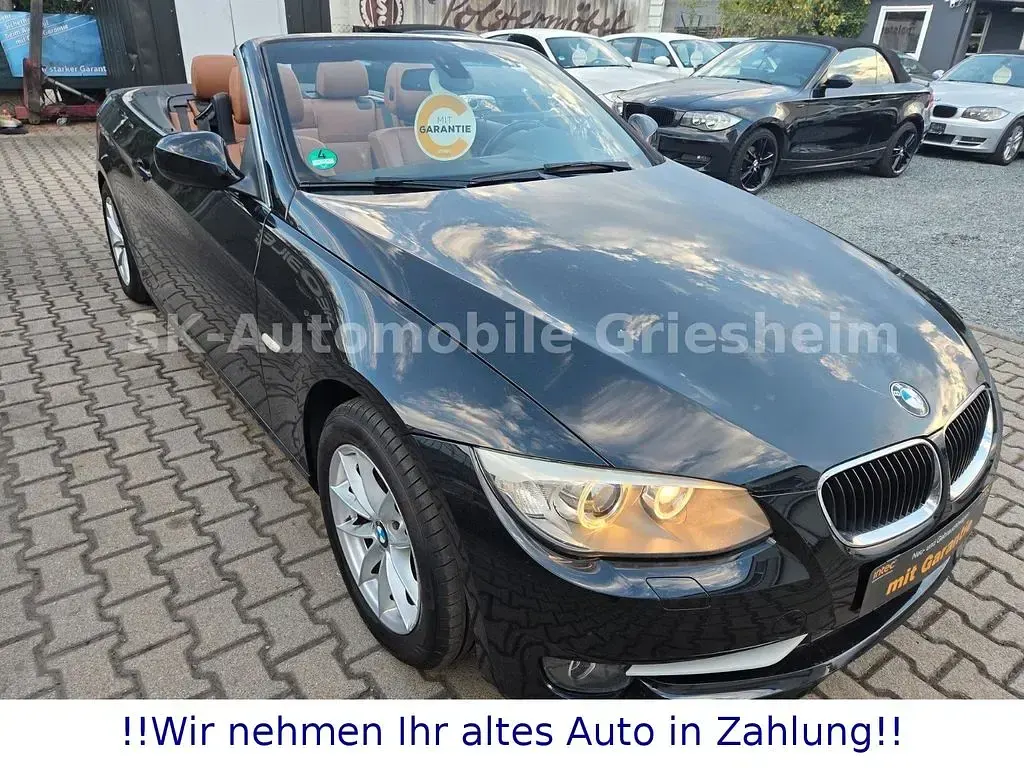 Gebraucht BMW 318 Cabriolet Sport Line 143 PS (105 kW) 2012 Schwarz Cabrio