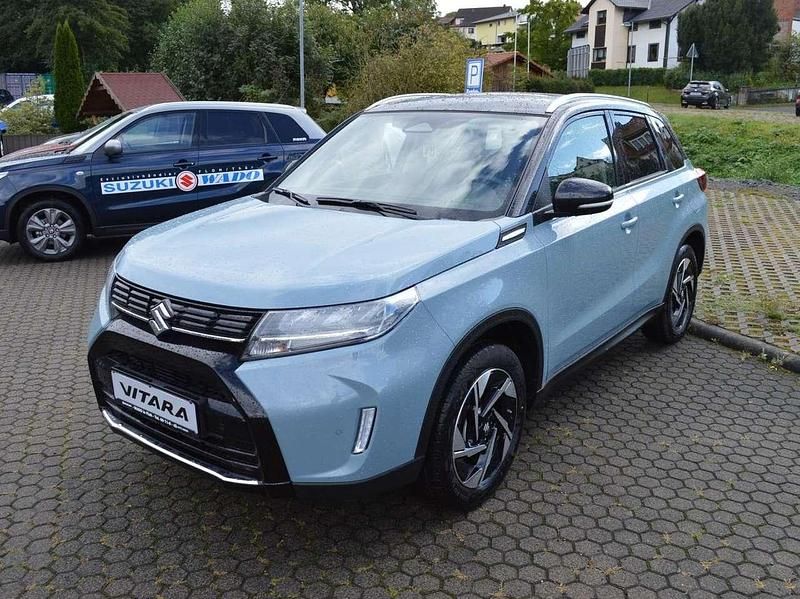 Neu Suzuki Vitara Comfort+ 110 PS (80 kW) 2026 Ice grayish / black SUV
