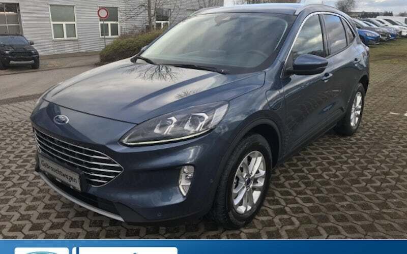 Blau Gebraucht 2022 Ford Kuga Titanium SUV | 27.580 € (Guter Preis) - Bild 1/4