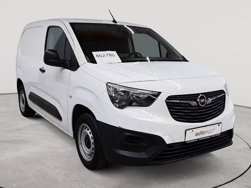 Jade weiß Gebraucht 2022 Opel Combo Selection Van | 12.690 € (Guter Preis) - Bild 1/4