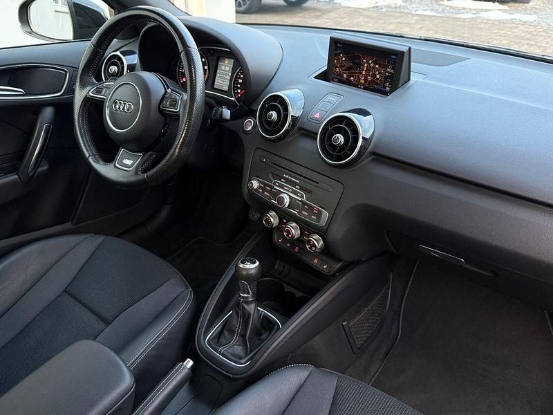 Gebraucht Audi A1 S-Line 140 PS (102 kW) 2015 Schwarz Kleinwagen