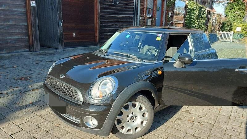 Gebraucht Mini Cooper 122 PS (89 kW) 2009 Schwarz Kleinwagen