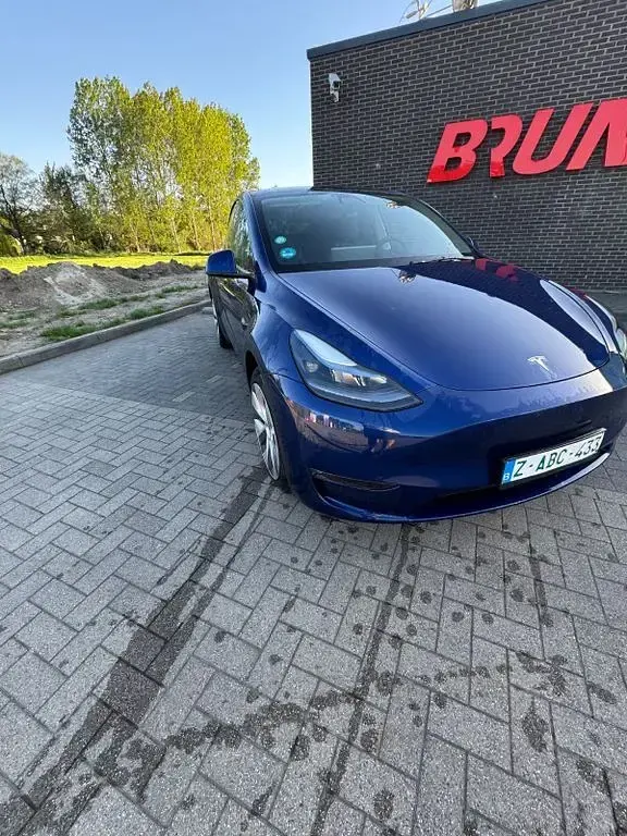 Occasion Tesla Model Y 378 kW (514 ch) 2023 Bleue SUV