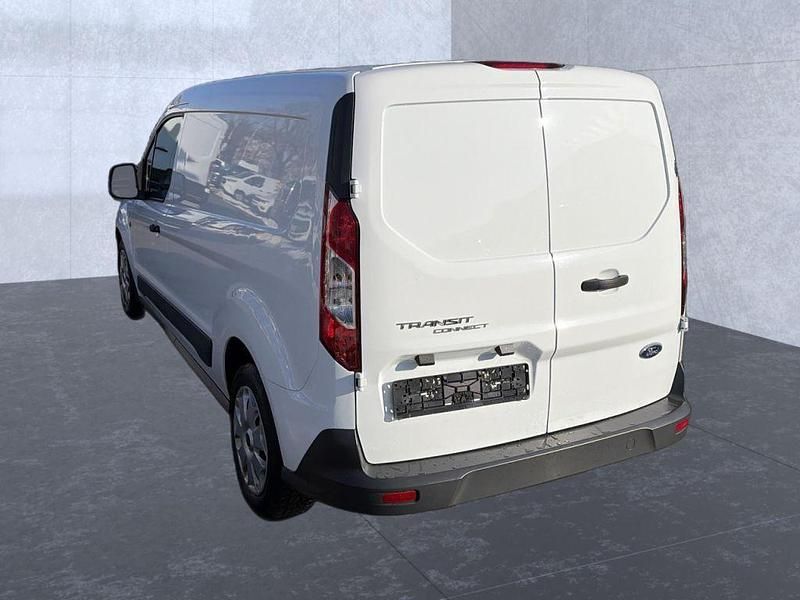 Gebraucht Ford Transit Trend 101 PS (74 kW) 2017 Frostweiß Van
