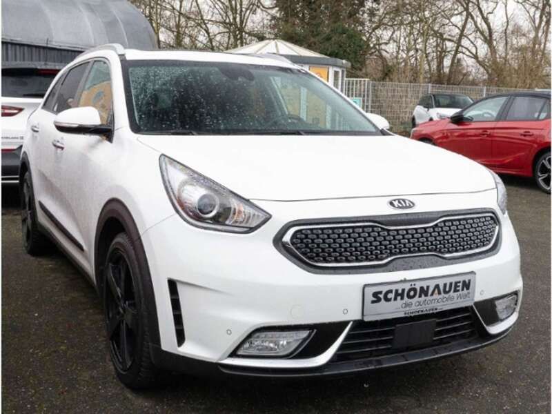 Gebraucht Kia Niro Spirit 141 PS (103 kW) 2019 Weiß SUV