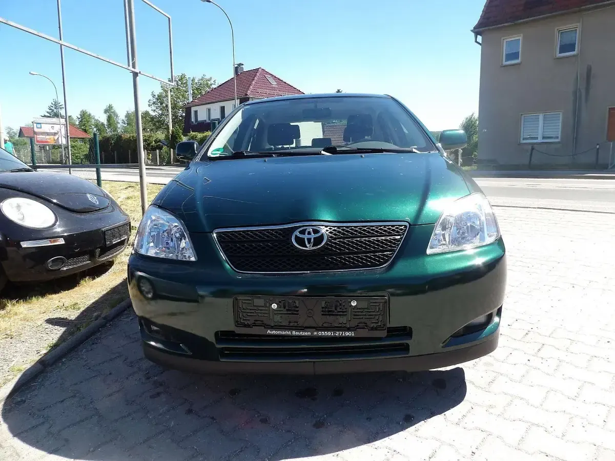 Gebraucht Toyota Corolla 97 PS (71 kW) 2003 Grün Kleinwagen