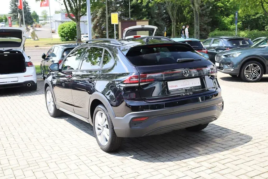 Gebraucht VW Taigo Move 150 PS (110 kW) 2023 Schwarz SUV