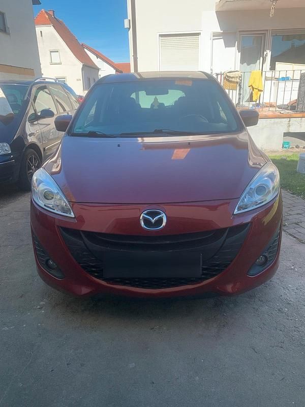 Gebraucht Mazda 5 115 PS (84 kW) 2011 Rot Van / Kleinbus