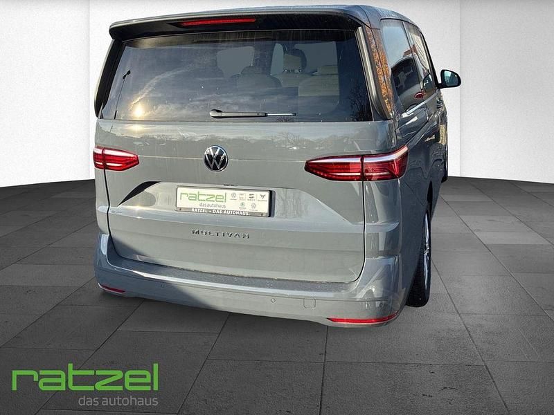 Neu VW Multivan Goal 150 PS (110 kW) 2025 Grau Van