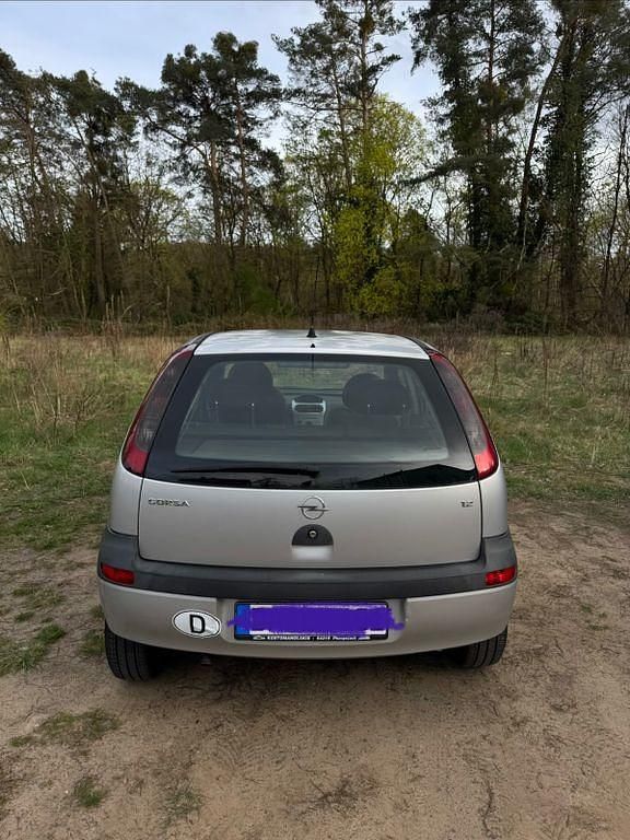 Gebraucht Opel Corsa Njoy 75 PS (55 kW) 2003 Silber Kleinwagen