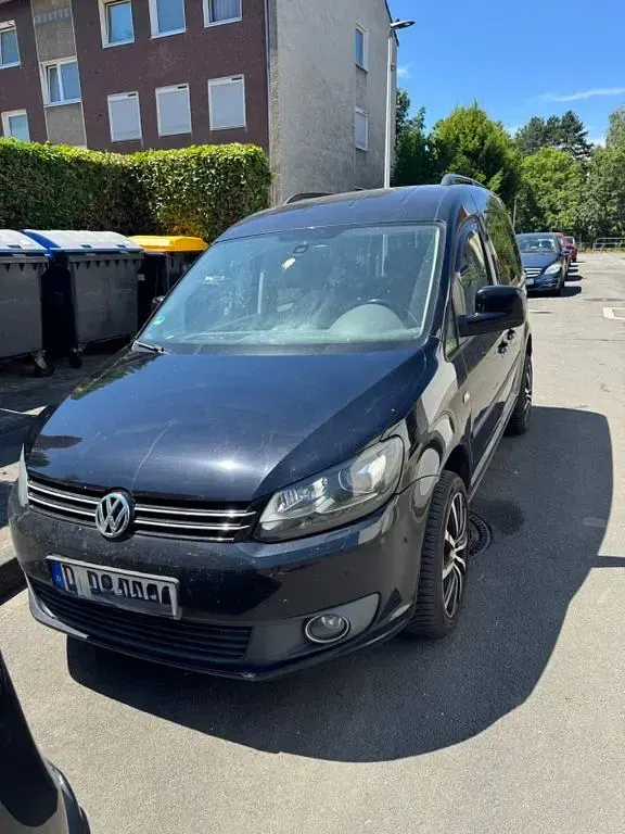 Gebraucht VW Caddy Edition 140 PS (102 kW) 2013 Schwarz Van / Kleinbus