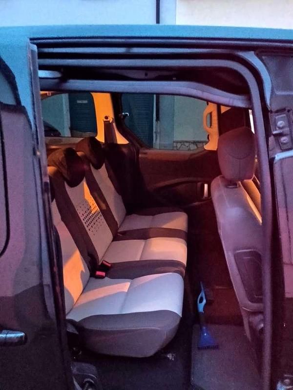 Gebraucht Citroën Berlingo SELECTION 114 PS (83 kW) 2012 Van / Kleinbus