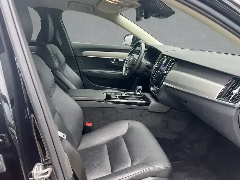 Gebraucht Volvo V90 398 PS (292 kW) 2022 Andere Kombi