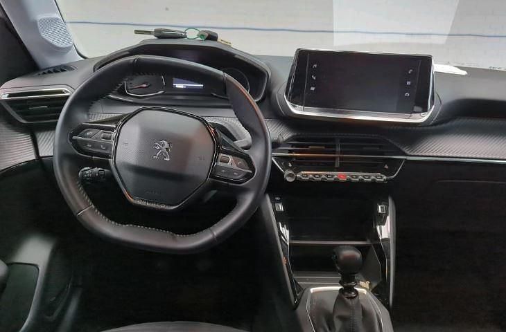 Gebraucht Peugeot 208 Active 102 PS (75 kW) 2020 Lack weiss banquise/typ aussen Kleinwagen