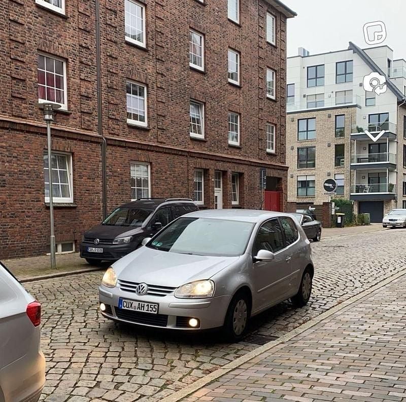 Grau Gebraucht 2007 VW Golf V Kleinwagen | 1.350 € (Superpreis) - Bild 1/4