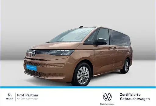Używany VW Multivan Life 150 KM (110 kW) 2024 Pomarańczowy Minivan