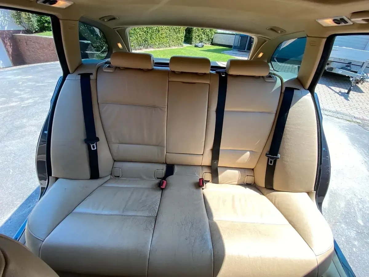 Gebraucht BMW 320 163 PS (119 kW) 2006 Grau Kombi