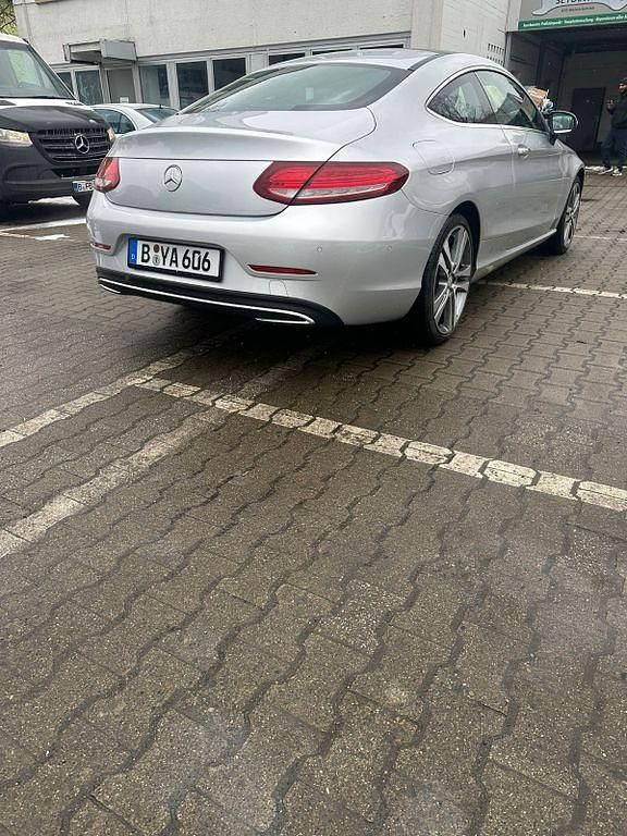 Gebraucht Mercedes C220 Edition 1 170 PS (125 kW) 2016 Silber Coupé