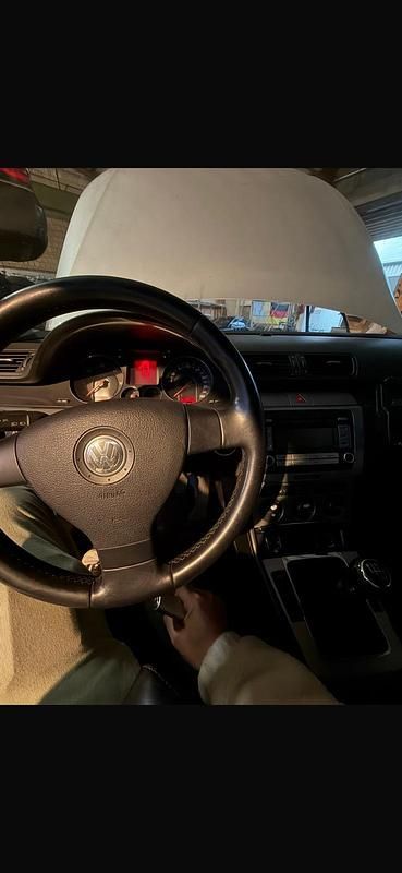 Gebraucht VW Passat 150 PS (110 kW) 2006 Silber Limousine